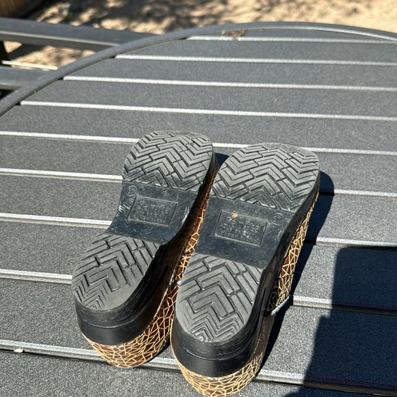 Sanita leather clogs size 37 - Picture 5 of 5